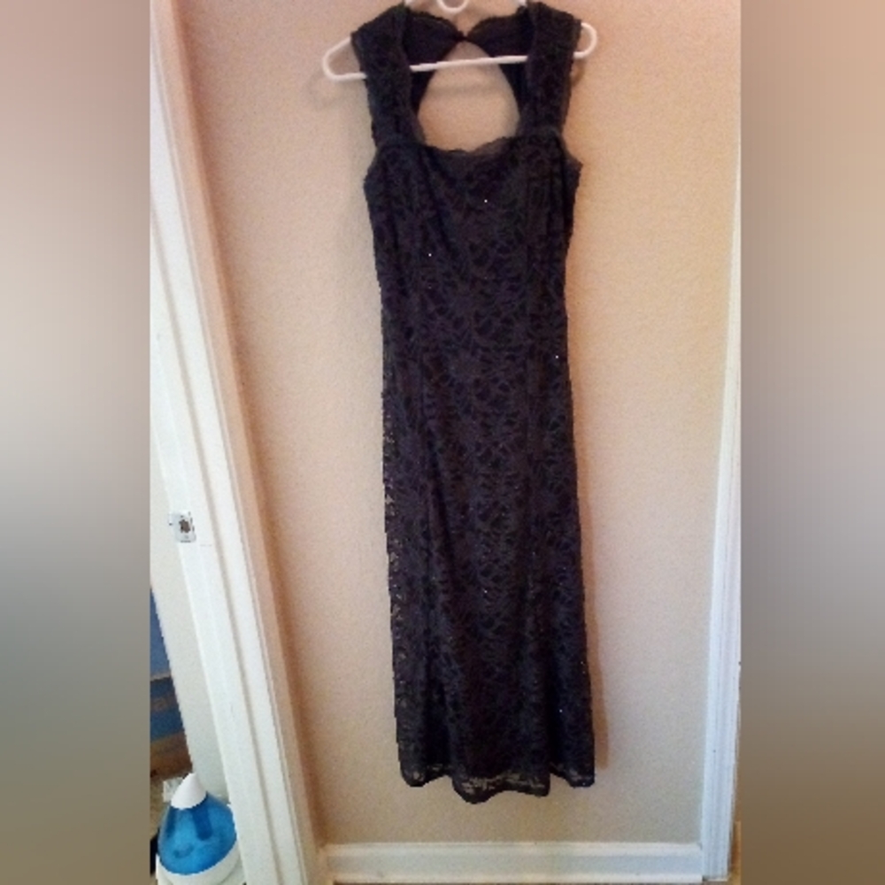 R M Richards, Size 10P (Pre-owned)